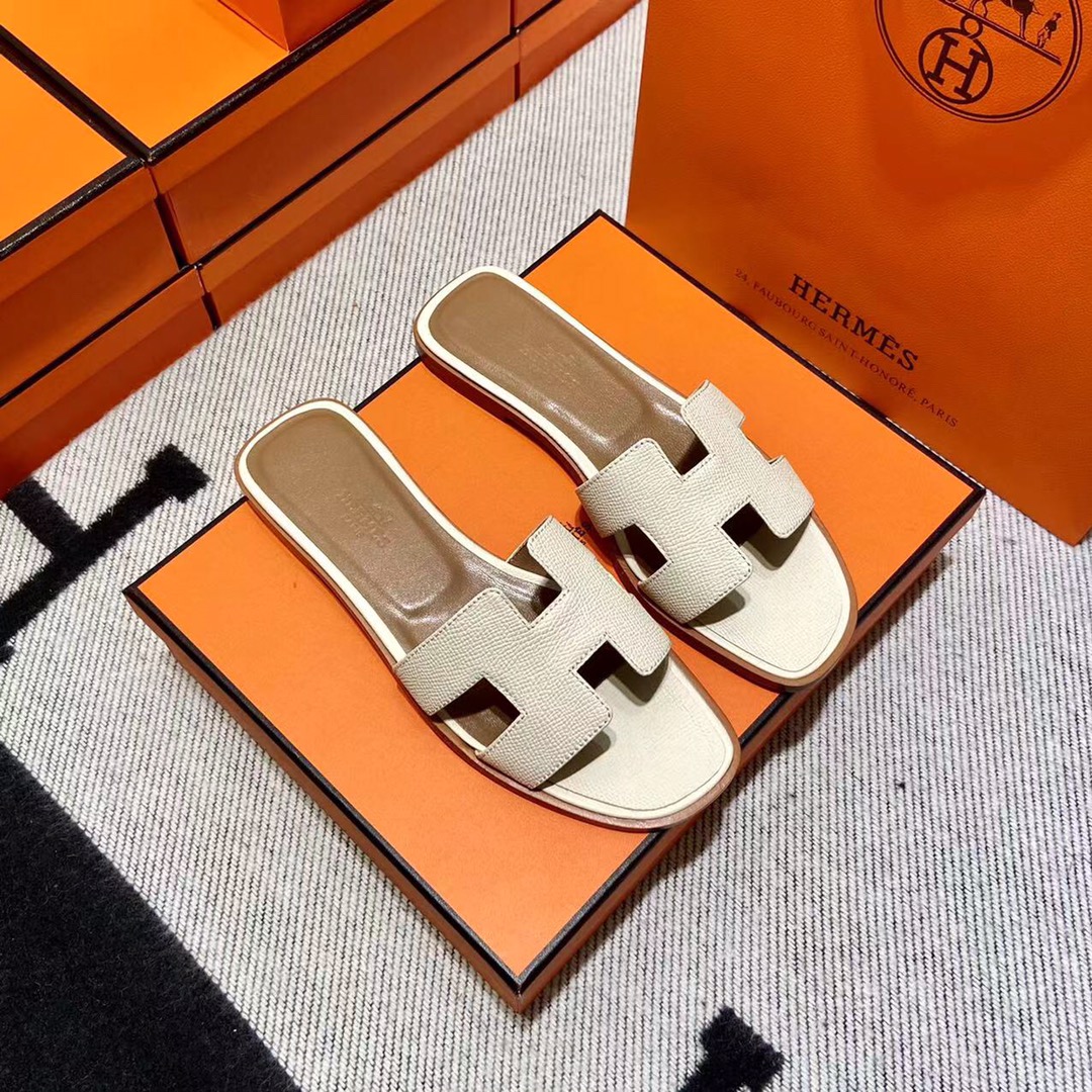 에르메스 올수공 오란 슬리퍼 샌들 앱송 116